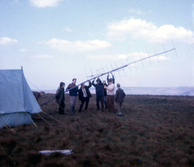 Raising the antennae VHF field day 1972 G8DMK, G3RSM,G3ZQS,G4BVE

